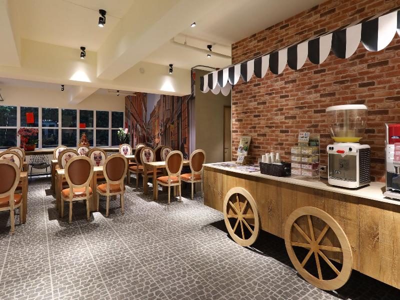 MINI HOTELS (Taichung Station Branch) image
