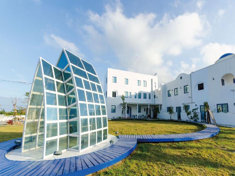 Cest La Vie Villa image