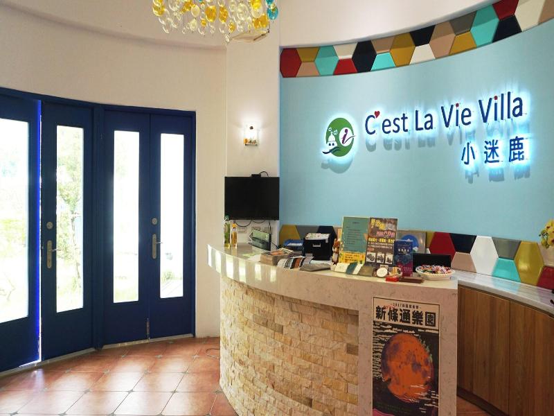 Cest La Vie Villa image