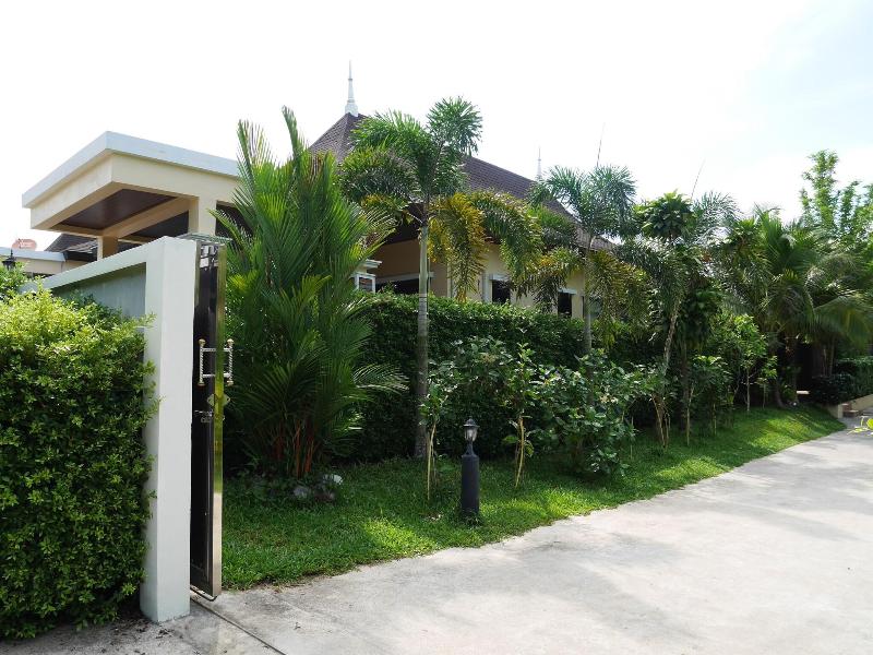 The sea aonang pool villa image