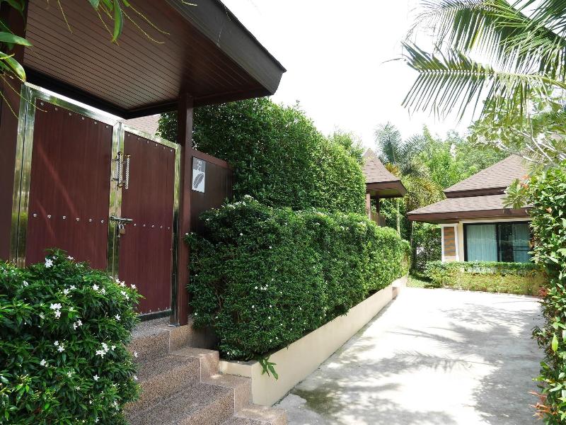 The sea aonang pool villa image