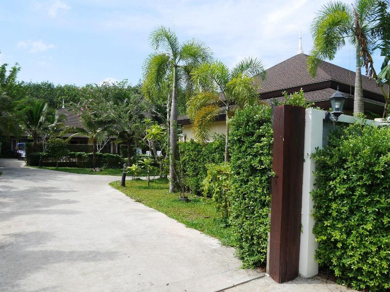 The sea aonang pool villa image
