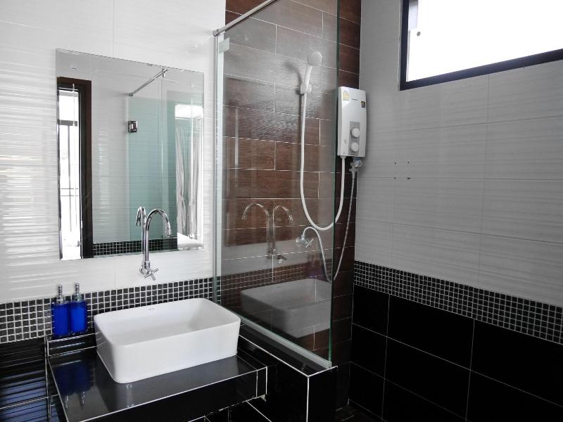 The sea aonang pool villa image