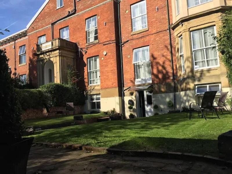 Queens Guest House image