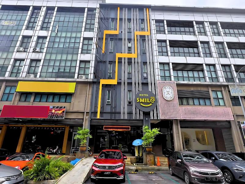 Smile Hotel Subang USJ image