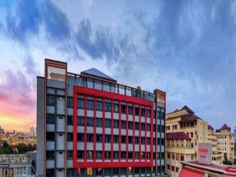 Smile Hotel Subang USJ image