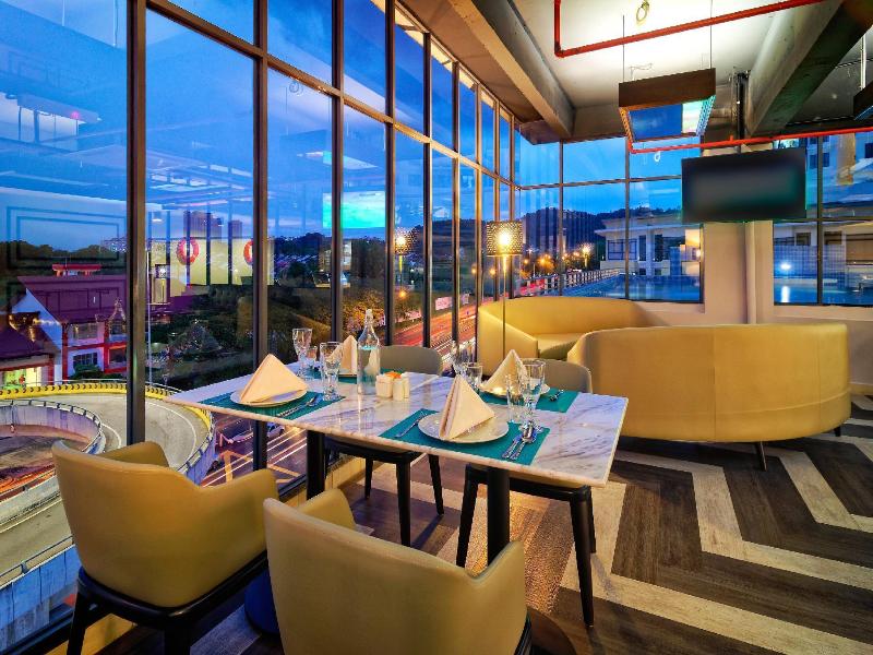 Bespoke Hotel Puchong image