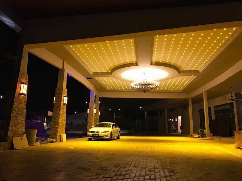 Tasik Villa International Resort image