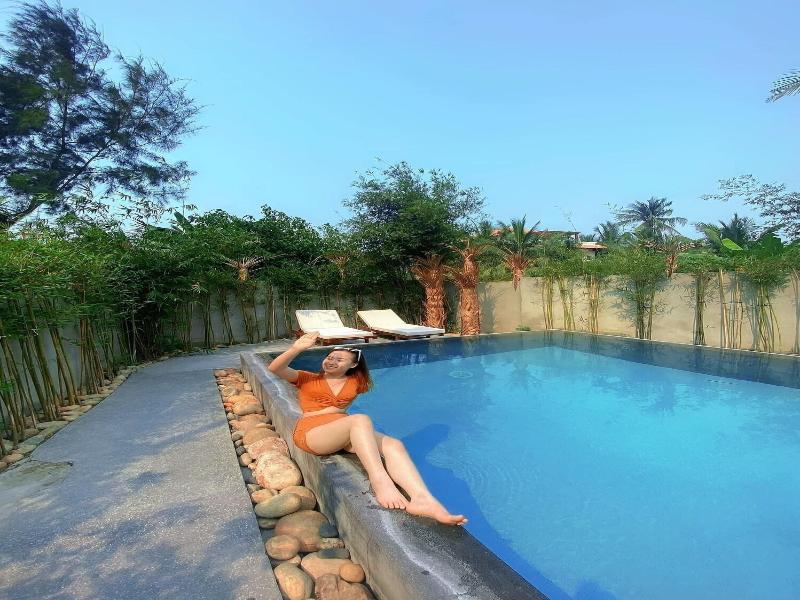 Palm View Villa image