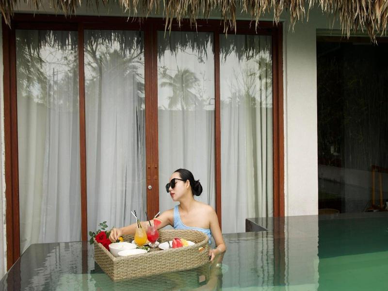 Palm View Villa image