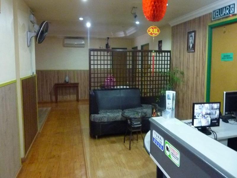 Hung Hung Inn image