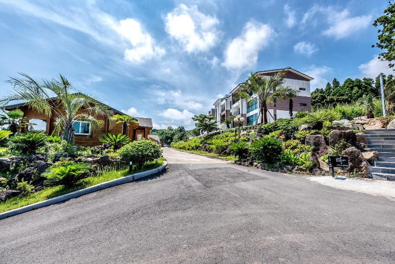 Ive Resort Jeju image