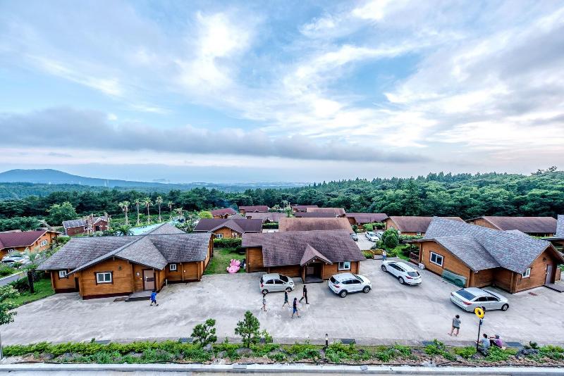 Ive Resort Jeju image
