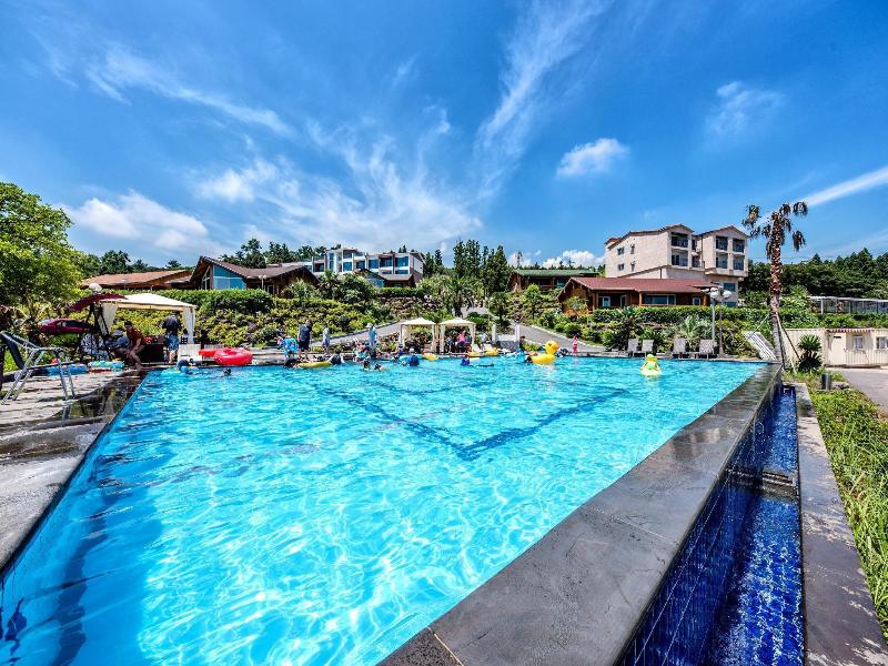 Ive Resort Jeju image