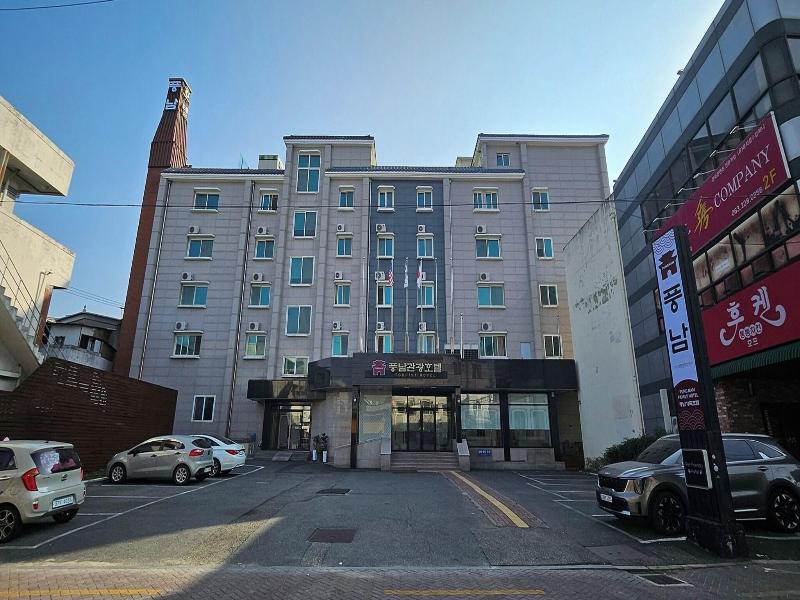 Pungnam Tourist Hotel
