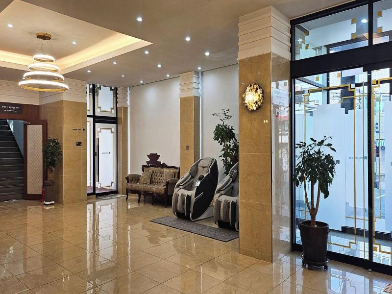 Pungnam Tourist Hotel image