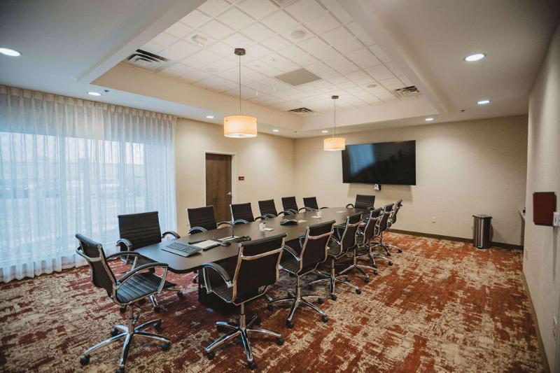 Best Western Plus Lakeview Hotel image