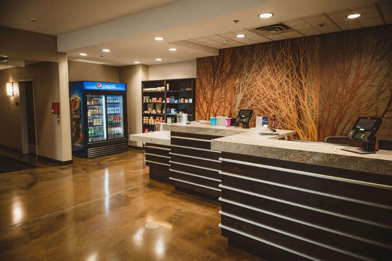 Best Western Plus Lakeview Hotel image