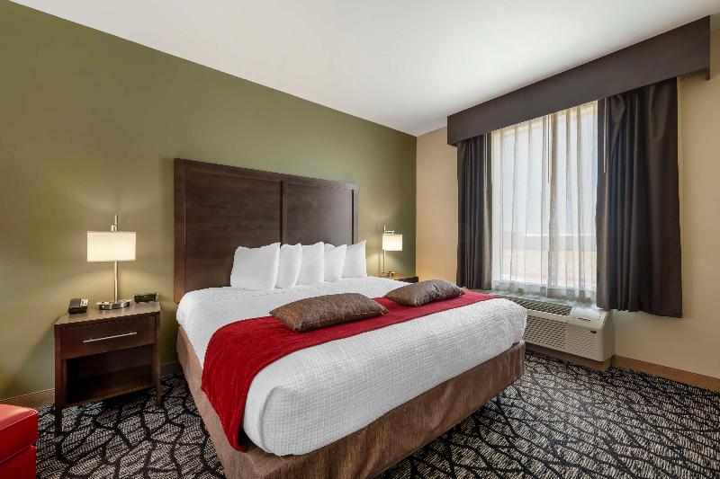 Best Western Plus Lakeview Hotel image