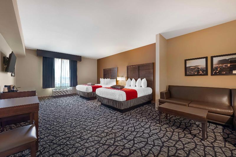 Best Western Plus Lakeview Hotel image