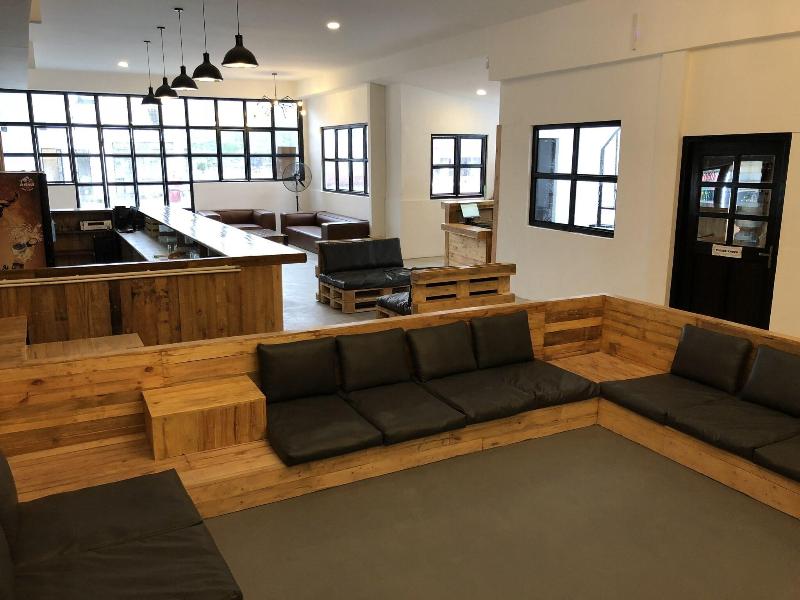 Yakety Yak Hostel image