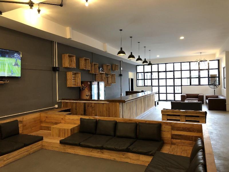 Yakety Yak Hostel image