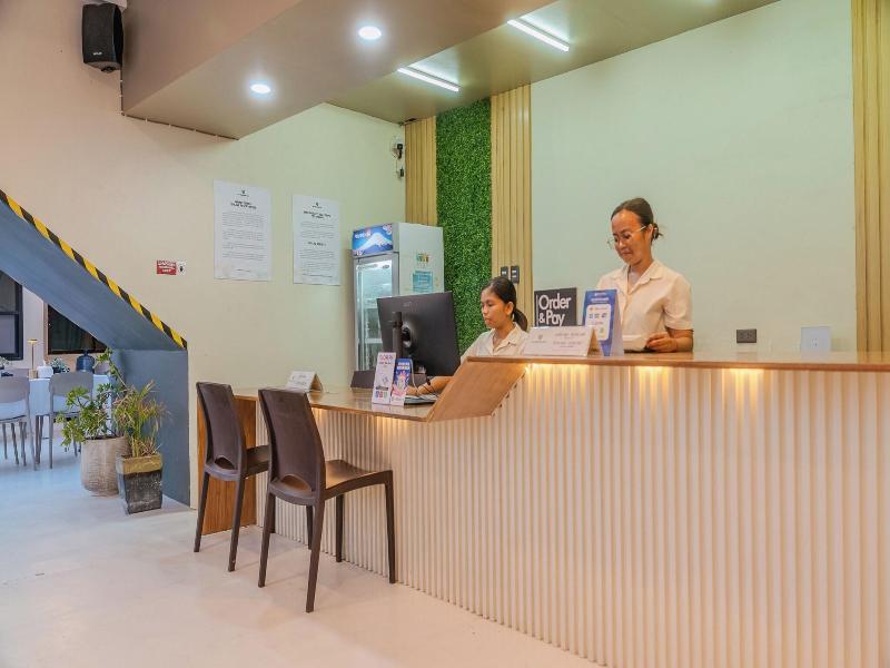 GT Seaside Inn image