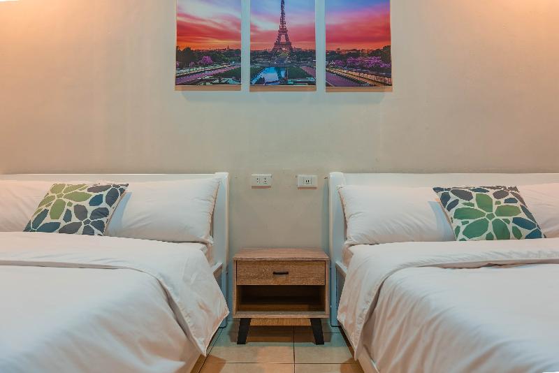 GT Seaside Inn image
