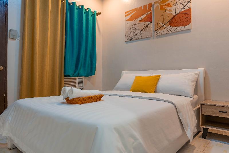 GT Seaside Inn image