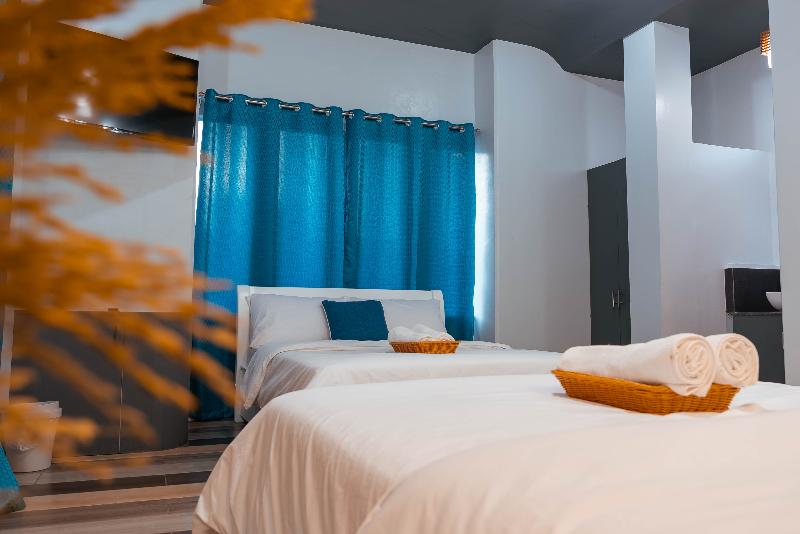 GT Seaside Inn image