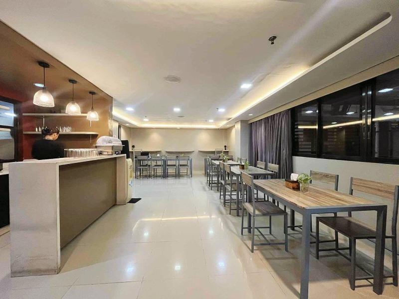 Travelbee Business Inn image