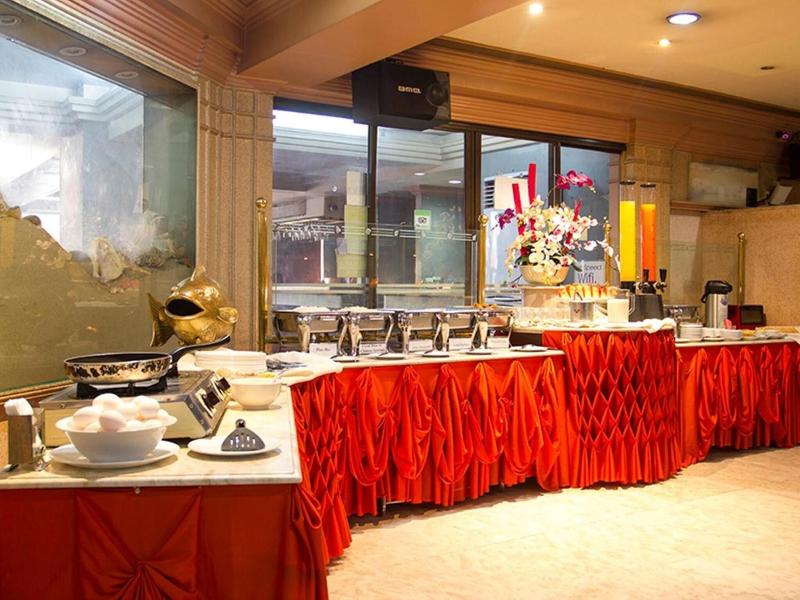 Grand City Hotel image