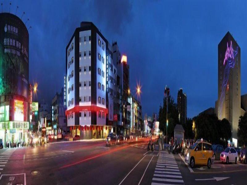 Ai-Lai Fashion Hotel image