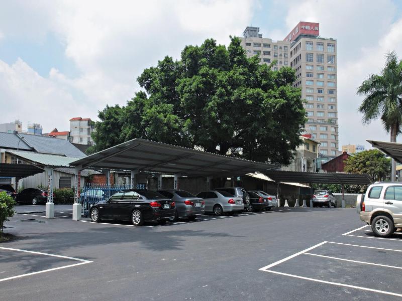 Ai-Lai Fashion Hotel image