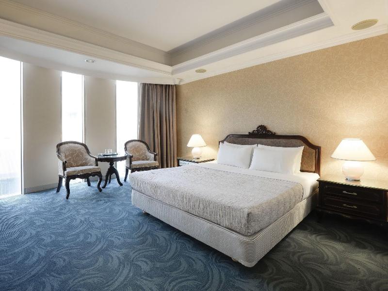 Forbes hotel image