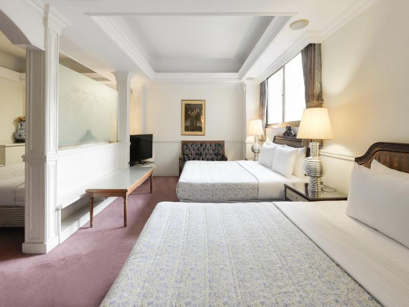 Forbes hotel image