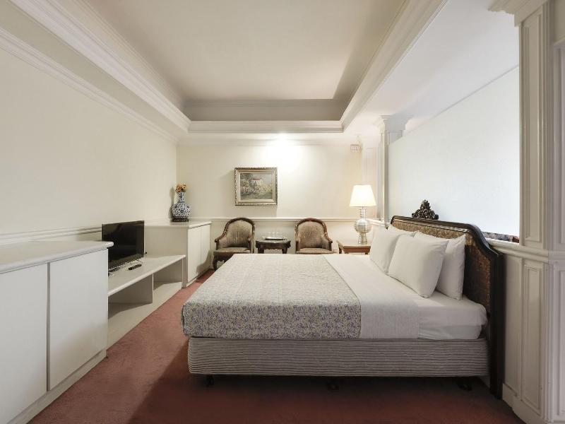 Forbes hotel image