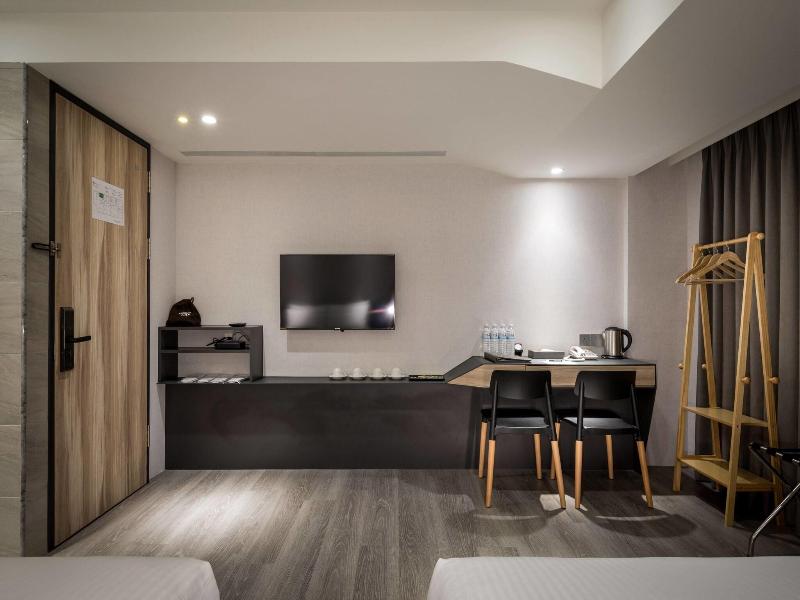D.D Hotel image