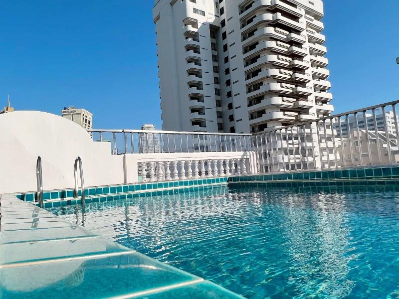 THE PROMENADE HOTEL image
