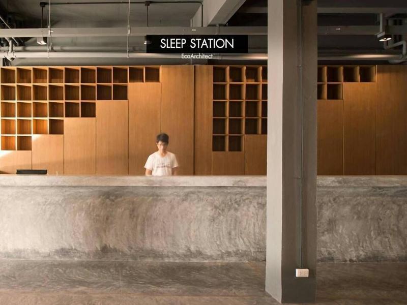 Sleep Hotel image