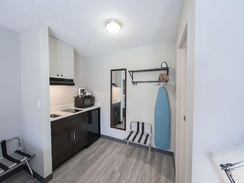 SureStay by Best Western Castlegar image
