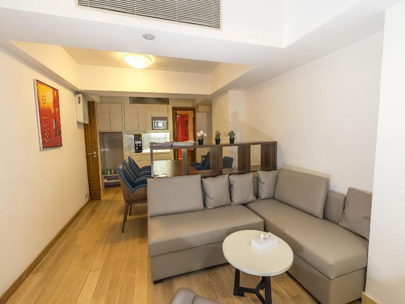 Homy Residence image