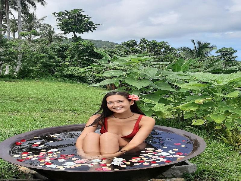 Bintana Sa Paraiso Binunsaran