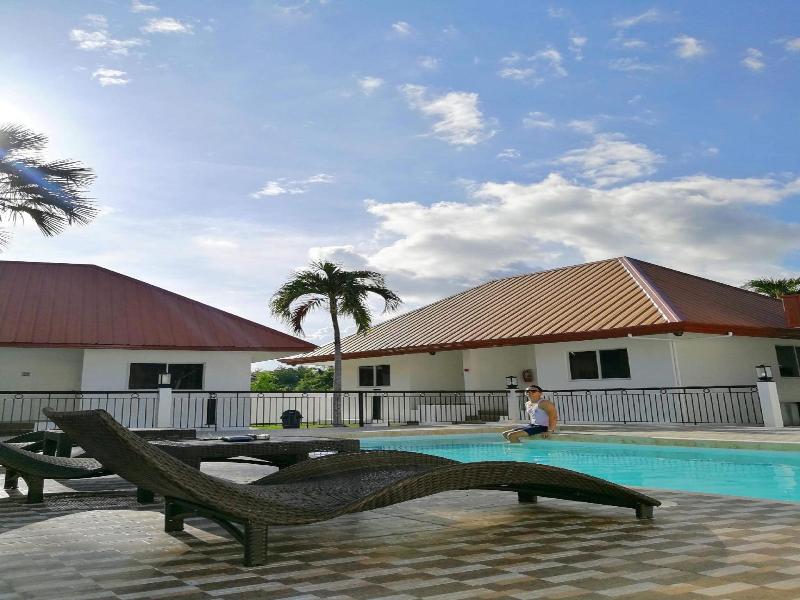 Heartland Hotel Serviced Rooms & Apartments image