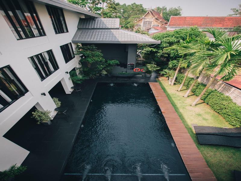 iSilver Hotel