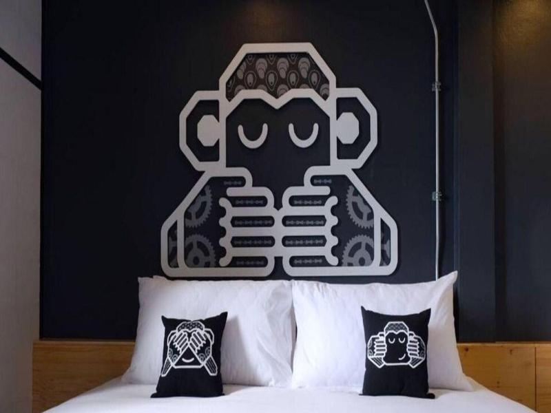 Blu Monkey Hub and Hotel Suratthani image