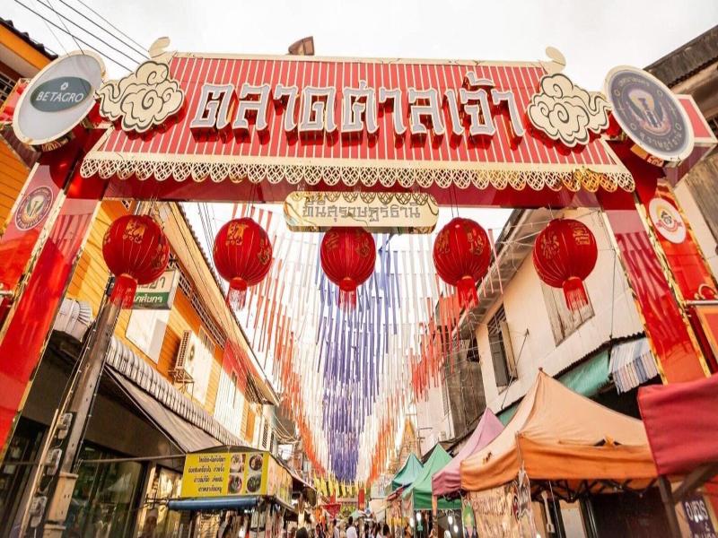 Blu Monkey Hub and Hotel Suratthani image