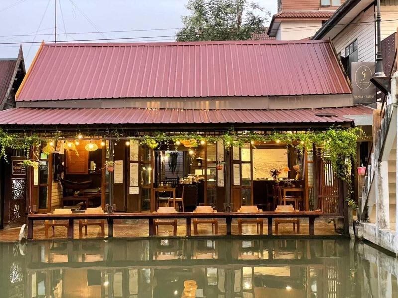 Thanicha Resort image