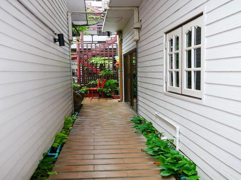 Thanicha Resort image