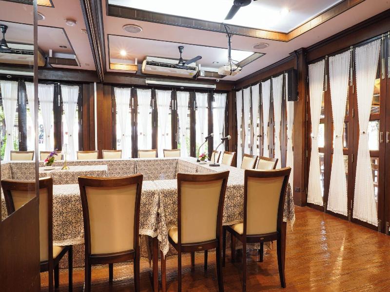 Thanicha Resort image